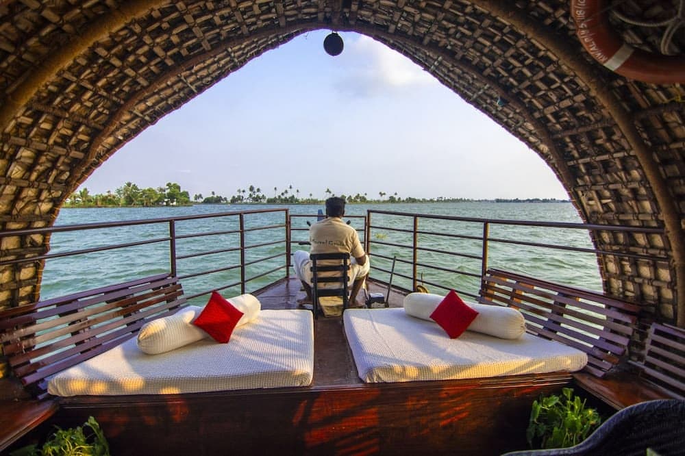 BharatBnB Travel Background